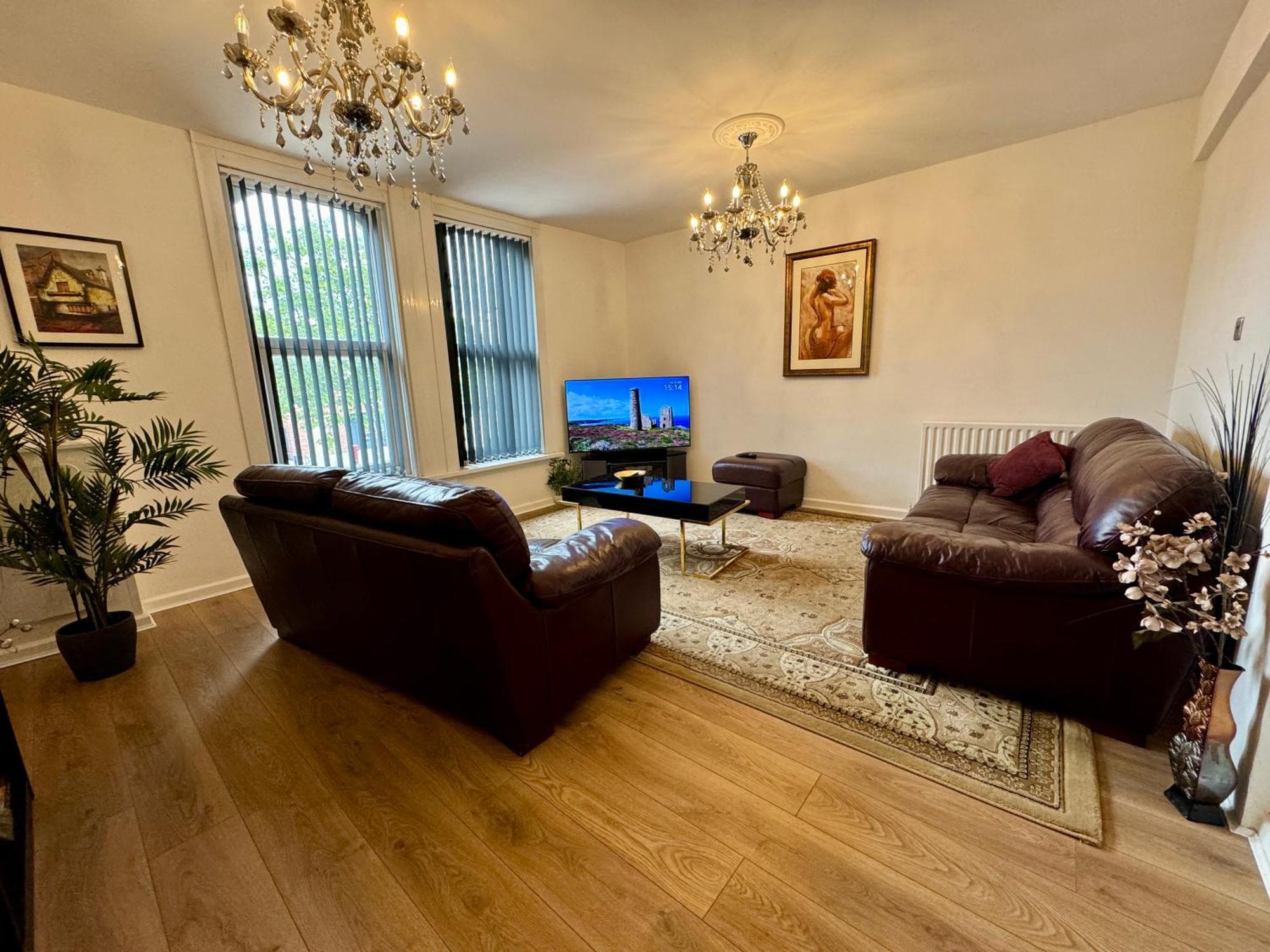 Lovely 2 Bed Apartment, Arnold Town Centre. نوتينغهام المظهر الخارجي الصورة