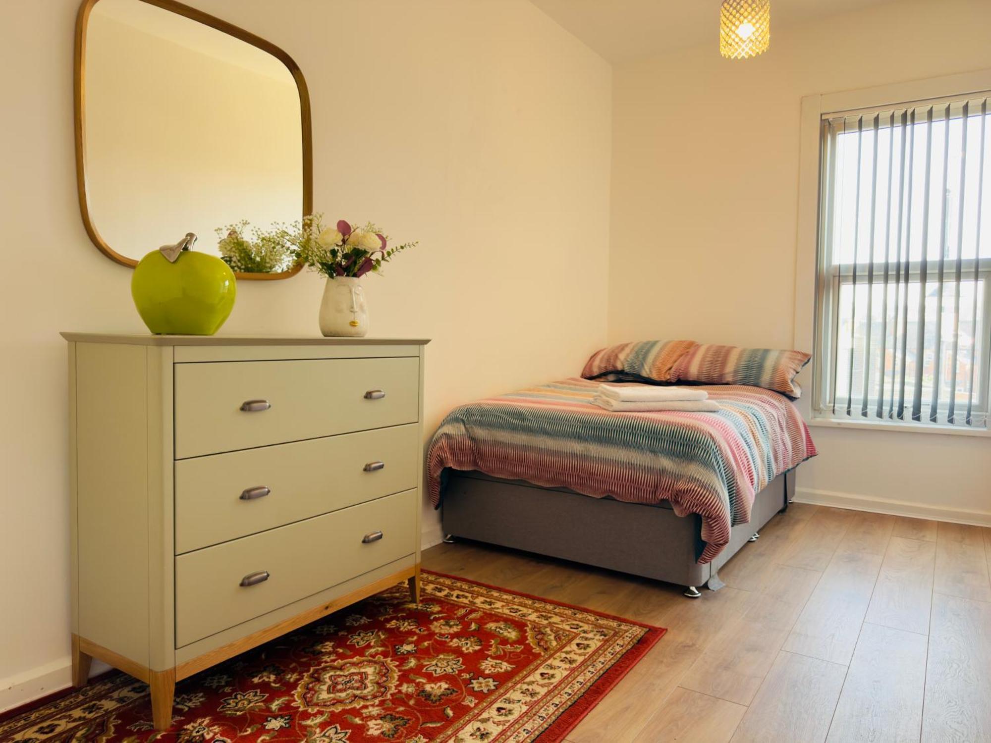 Lovely 2 Bed Apartment, Arnold Town Centre. نوتينغهام المظهر الخارجي الصورة